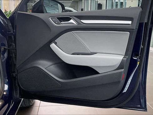 Used 2017 Audi A3 2.0T Premium image 22