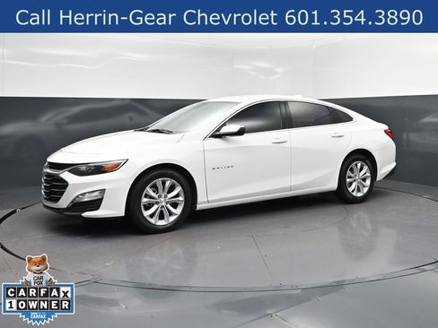 Used 2025 Chevrolet Malibu LT FWD image 3