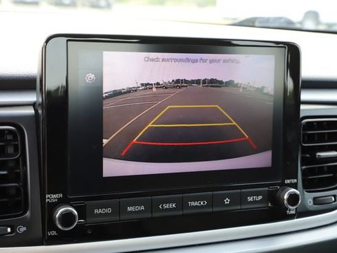 Used 2022 Kia Rio LX FWD image 28