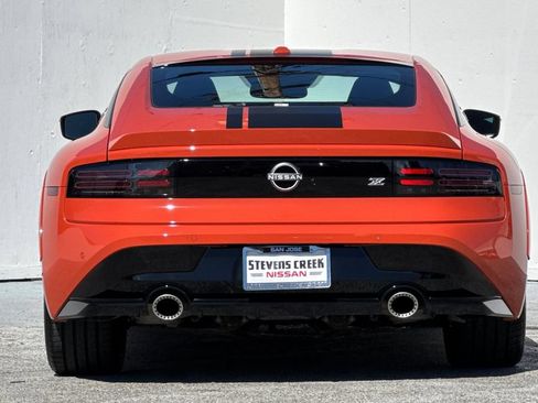 Used 2024 Nissan Z Performance w/ Heritage Edition RWD image 4