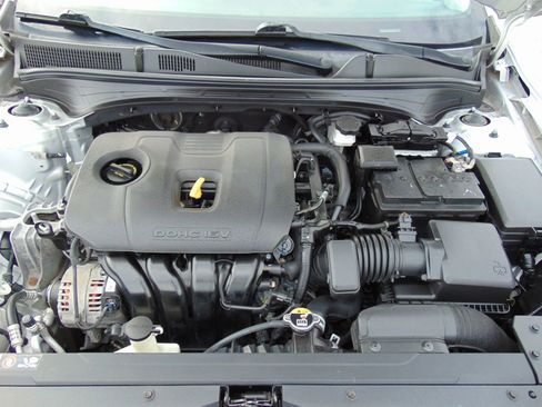 Used 2019 Kia Forte LXS image 13