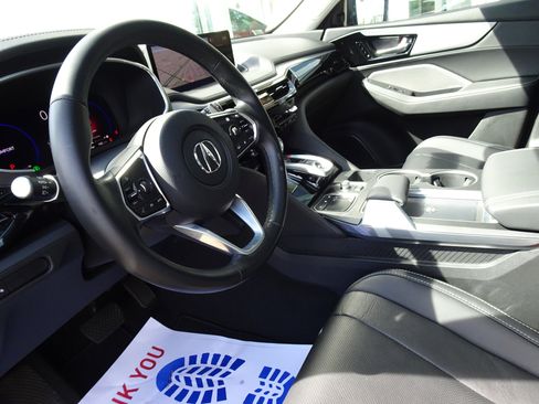 Used 2023 Acura MDX SH-AWD w/ Technology Package image 12