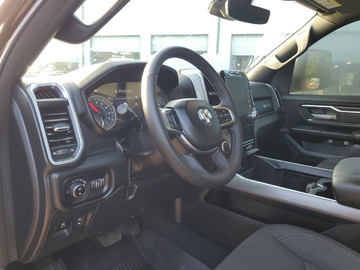 Used 2025 RAM 1500 Big Horn AWD/4WD image 19