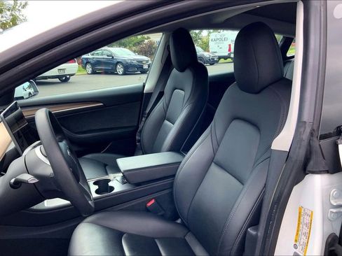 Used 2022 Tesla Model 3 Long Range image 24