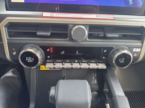 New 2026 Toyota Tacoma TRD Off-Road AWD/4WD image 19