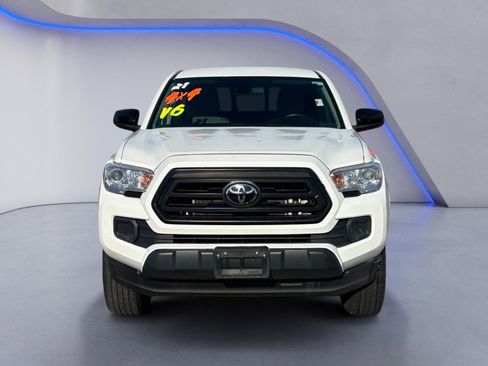 Used 2021 Toyota Tacoma SR image 10