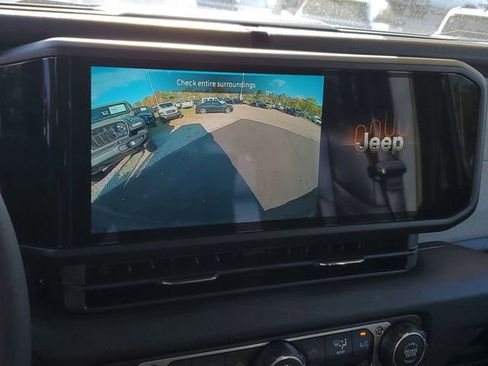 New 2026 Jeep Wrangler Unlimited Sport image 10