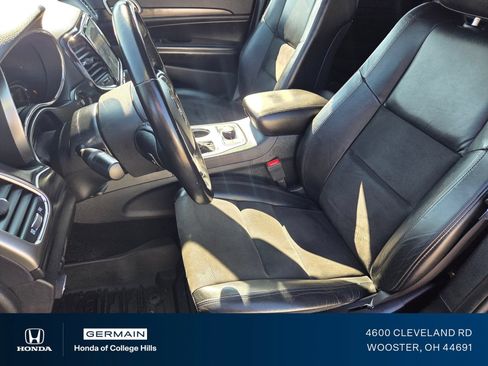 Used 2020 Jeep Grand Cherokee Laredo w/ Quick Order Package 2BN North AWD/4WD image 26