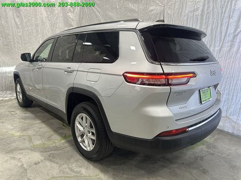 Used 2023 Jeep Grand Cherokee L Laredo w/ Luxury Tech Group I AWD/4WD image 7