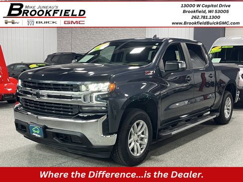 Certified 2022 Chevrolet Silverado 1500 LT w/ Z71 Off-Road Package AWD/4WD image 1