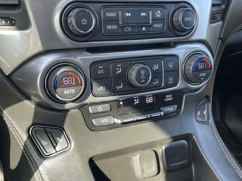 Used 2018 Chevrolet Tahoe LT image 37