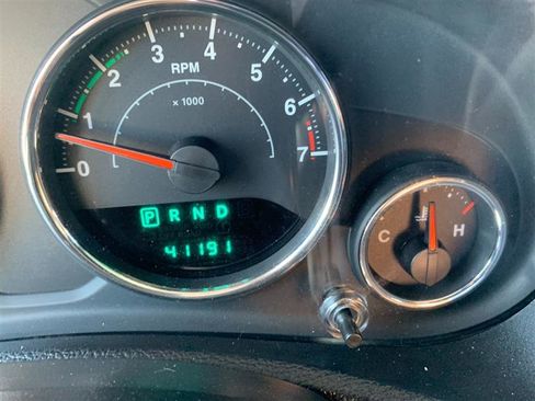 Used 2014 Jeep Wrangler Willys Wheeler image 29