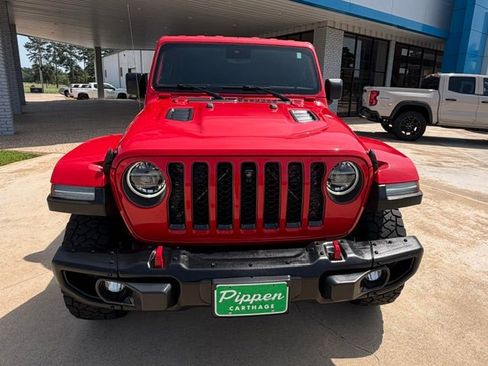 Used 2021 Jeep Gladiator Rubicon AWD/4WD image 3