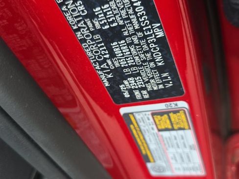Used 2025 Kia Niro LX FWD image 6