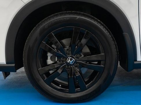 New 2026 Honda HR-V Sport image 2