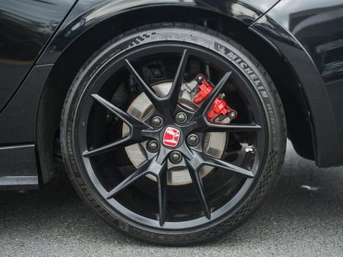 Used 2025 Honda Civic Type R image 17