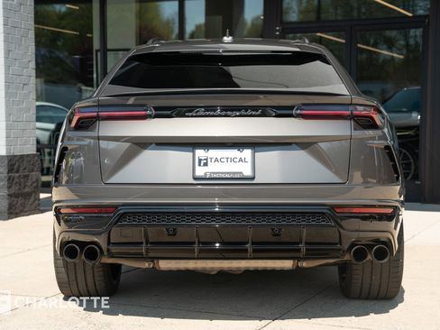 Used 2021 Lamborghini Urus image 14