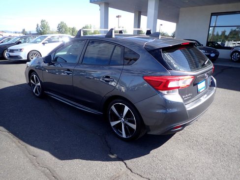 Used 2018 Subaru Impreza 2.0i Sport w/ Popular Package #2 image 3