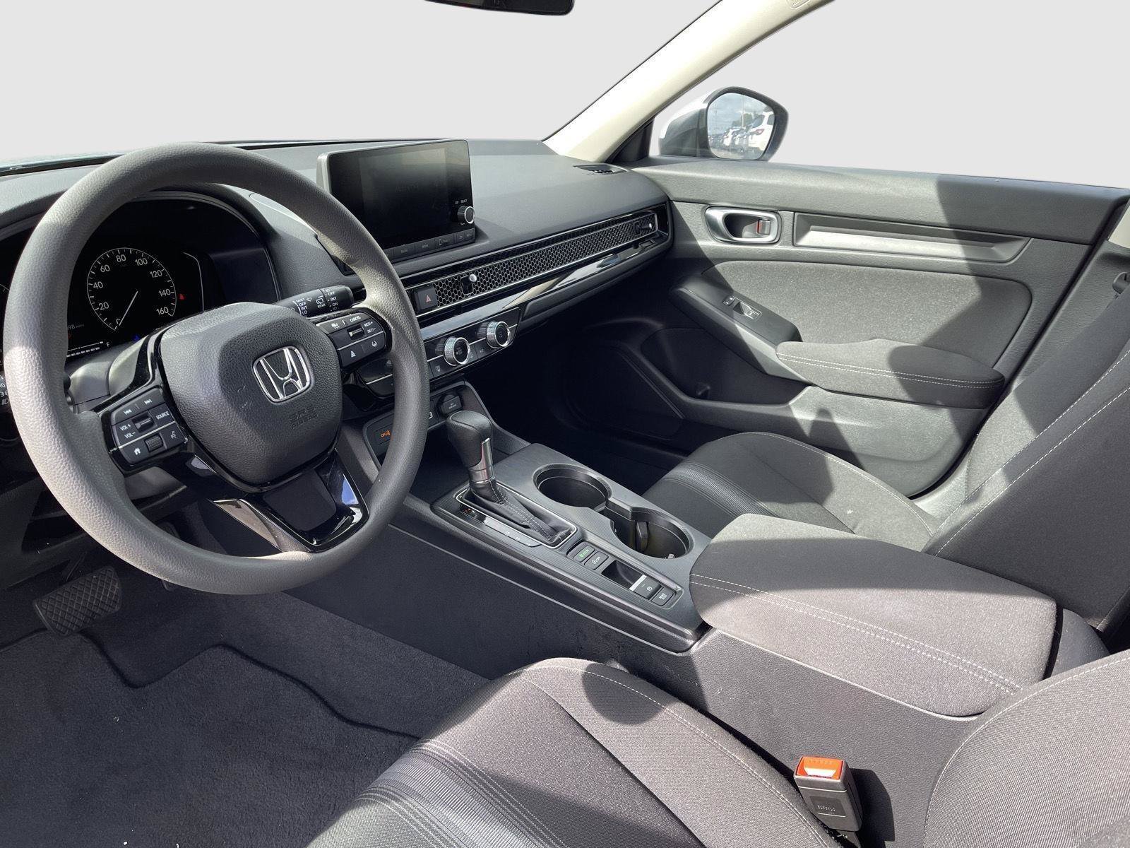 Used 2024 Honda Civic LX image 4