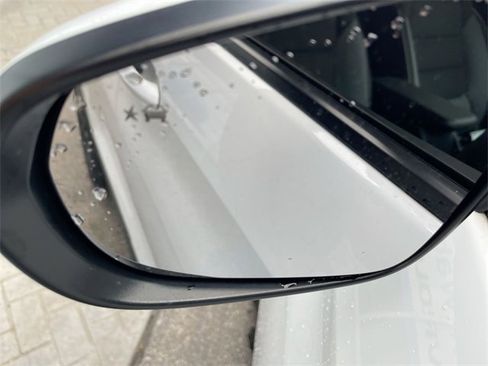 Certified 2022 Chevrolet TrailBlazer LT w/ Convenience Package image 24