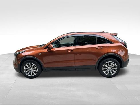 Used 2019 Cadillac XT4 Sport w/ Cold Weather Package AWD/4WD image 2