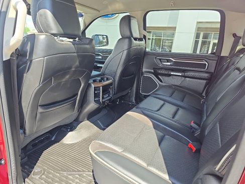 Used 2022 RAM 1500 Laramie AWD/4WD image 21