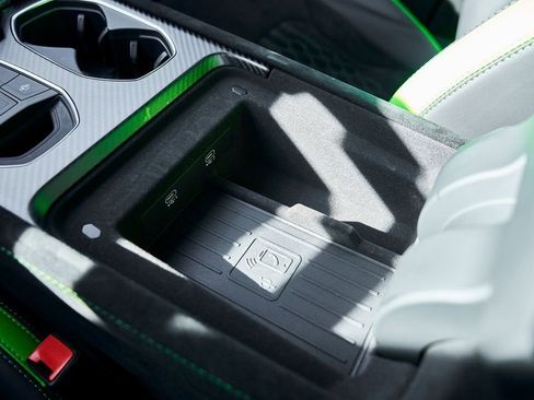 Used 2024 Lamborghini Urus Performante image 76