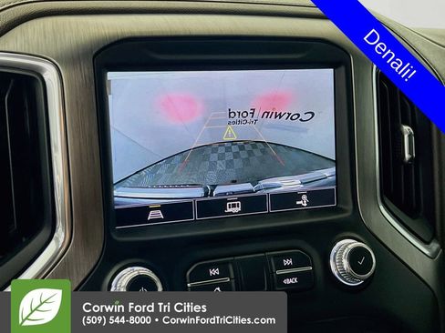 Used 2022 GMC Sierra 1500 Denali w/ Denali Premium Package AWD/4WD image 21