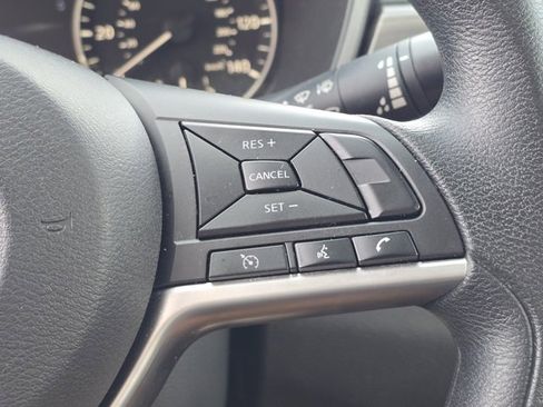 Used 2024 Nissan Altima 2.5 SV image 30