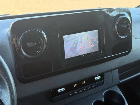 Used 2019 Mercedes-Benz Sprinter 170 image 52