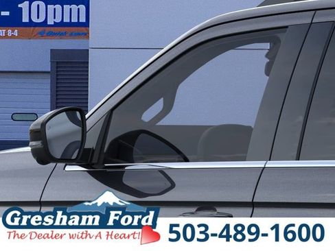 New 2025 Ford Expedition Active image 23