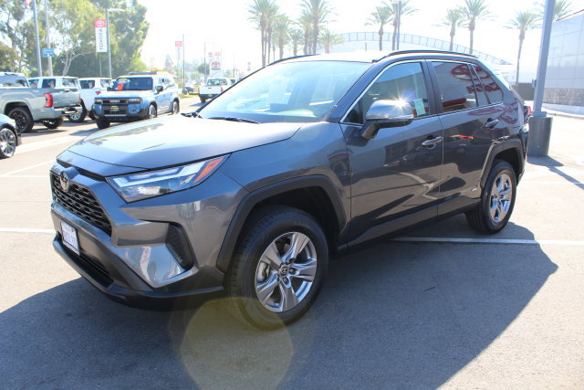 Certified 2025 Toyota RAV4 XLE AWD/4WD image 5