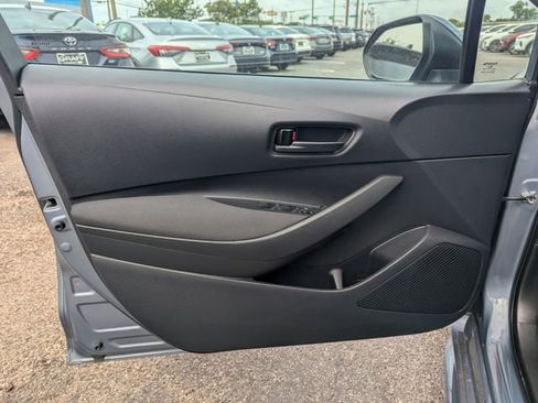 Used 2024 Toyota Corolla LE FWD image 13