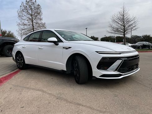 Used 2025 Hyundai Sonata SEL image 4