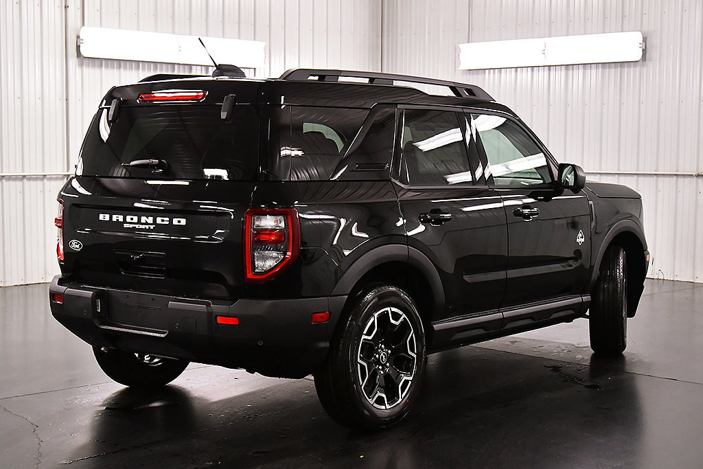 New 2026 Ford Bronco Sport Outer Banks w/ Outer Banks Tech Package+ AWD/4WD image 7