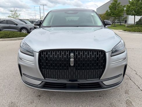 Used 2023 Lincoln Corsair FWD w/ Equipment Group 101A image 2