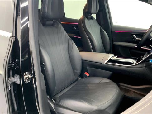 Used 2023 Mercedes-Benz EQS 450+ SUV image 11