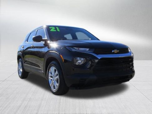 Used 2021 Chevrolet TrailBlazer LS image 7