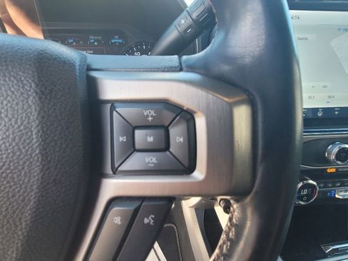 Used 2022 Ford F350 Platinum AWD/4WD image 12