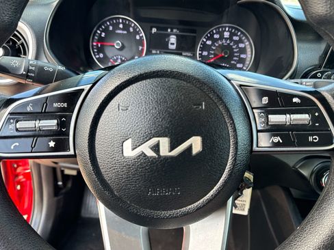 Used 2023 Kia Forte LXS FWD image 21