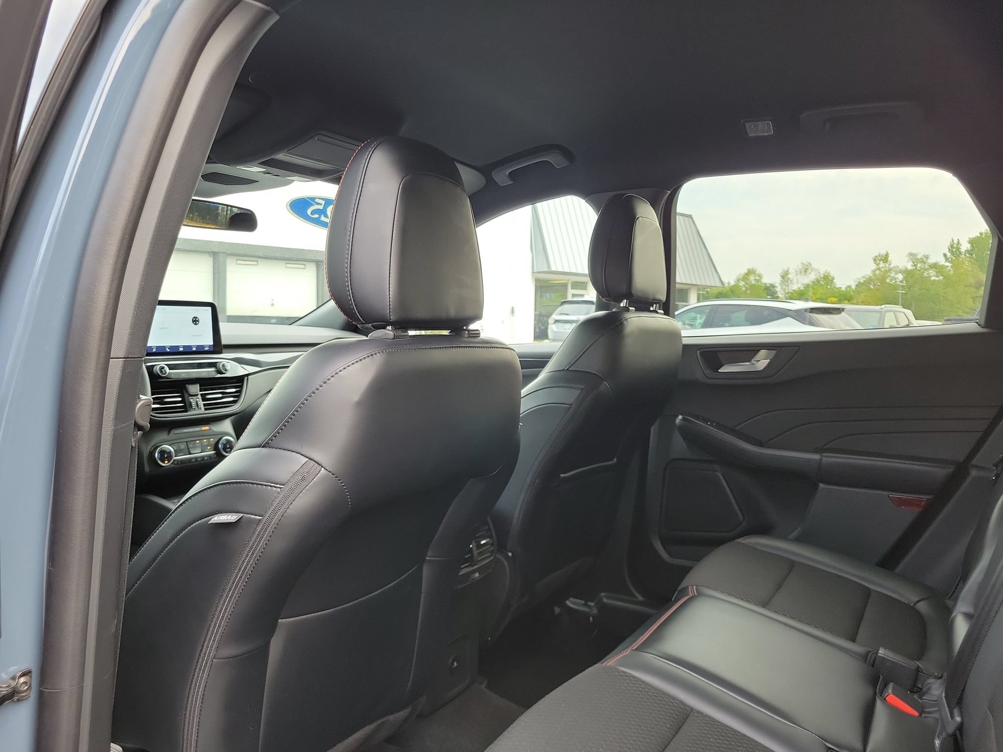Used 2025 Ford Escape ST-Line Select AWD/4WD image 22