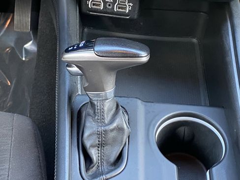 Used 2023 Dodge Durango SXT image 25