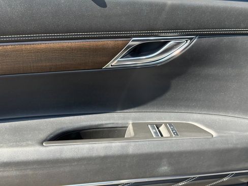 Used 2024 Genesis GV80 3.5T image 22