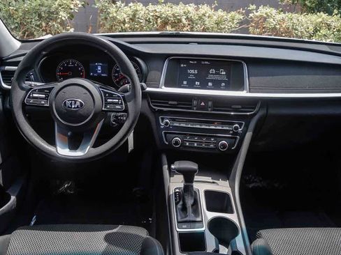 Used 2020 Kia Optima LX FWD image 12