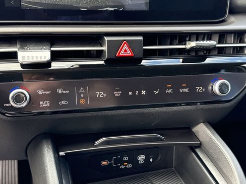 Certified 2026 Kia Sportage EX image 22