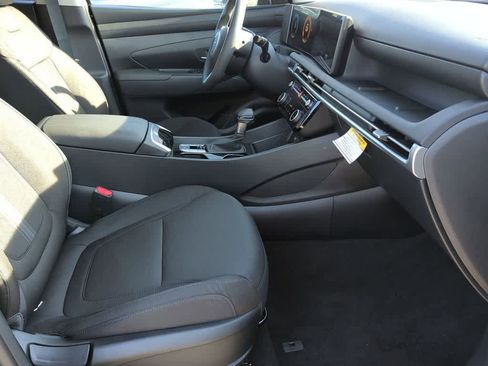 New 2026 Hyundai Tucson SEL FWD image 22