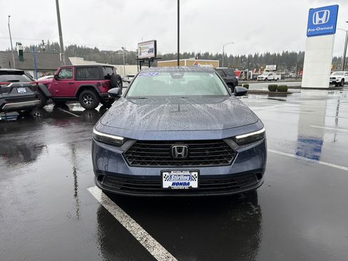 Used 2024 Honda Accord EX image 7