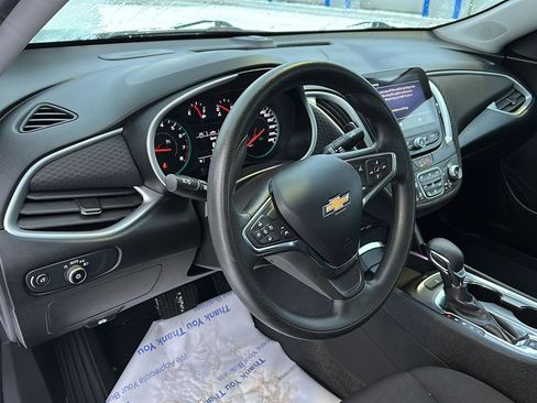 Used 2023 Chevrolet Malibu LT image 21