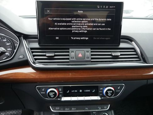 Certified 2023 Audi Q5 2.0T Premium w/ Convenience Package image 46