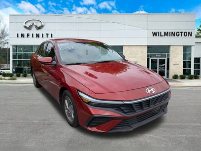 Used 2025 Hyundai Elantra SE w/ Cargo Package